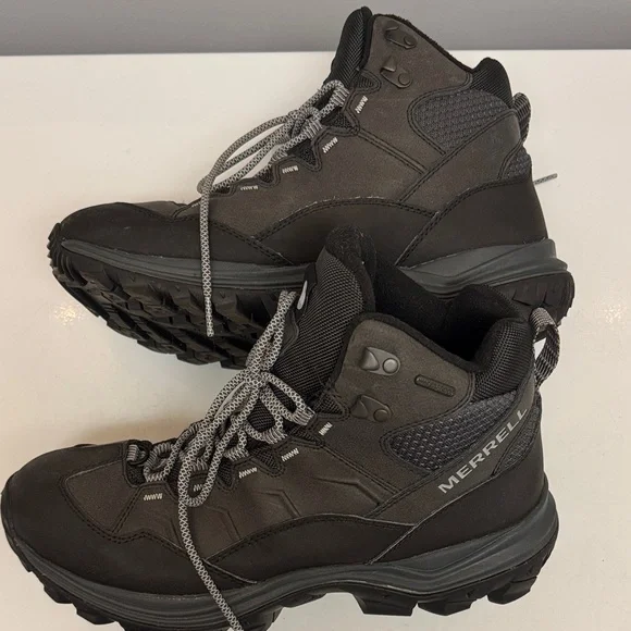 Merrell Black Hiking Boots with Gray Laces - Picture 5 of 9